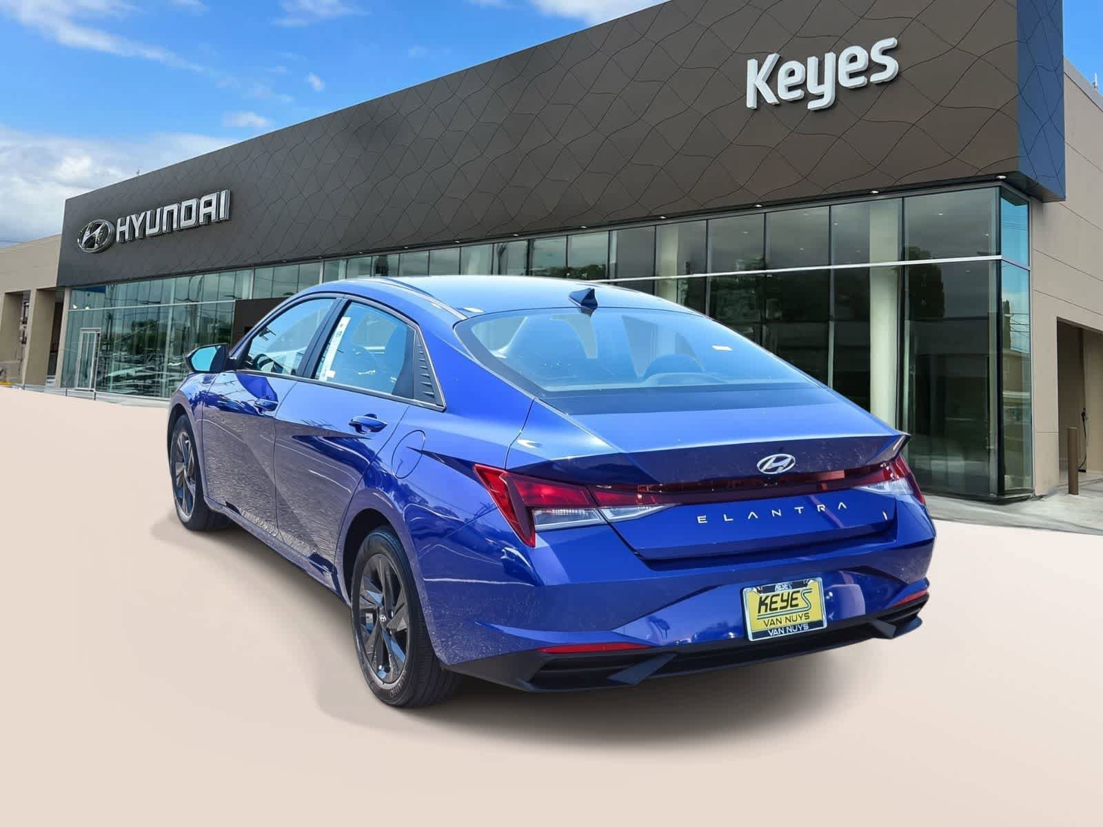 Certified 2023 Hyundai Elantra SEL image 7