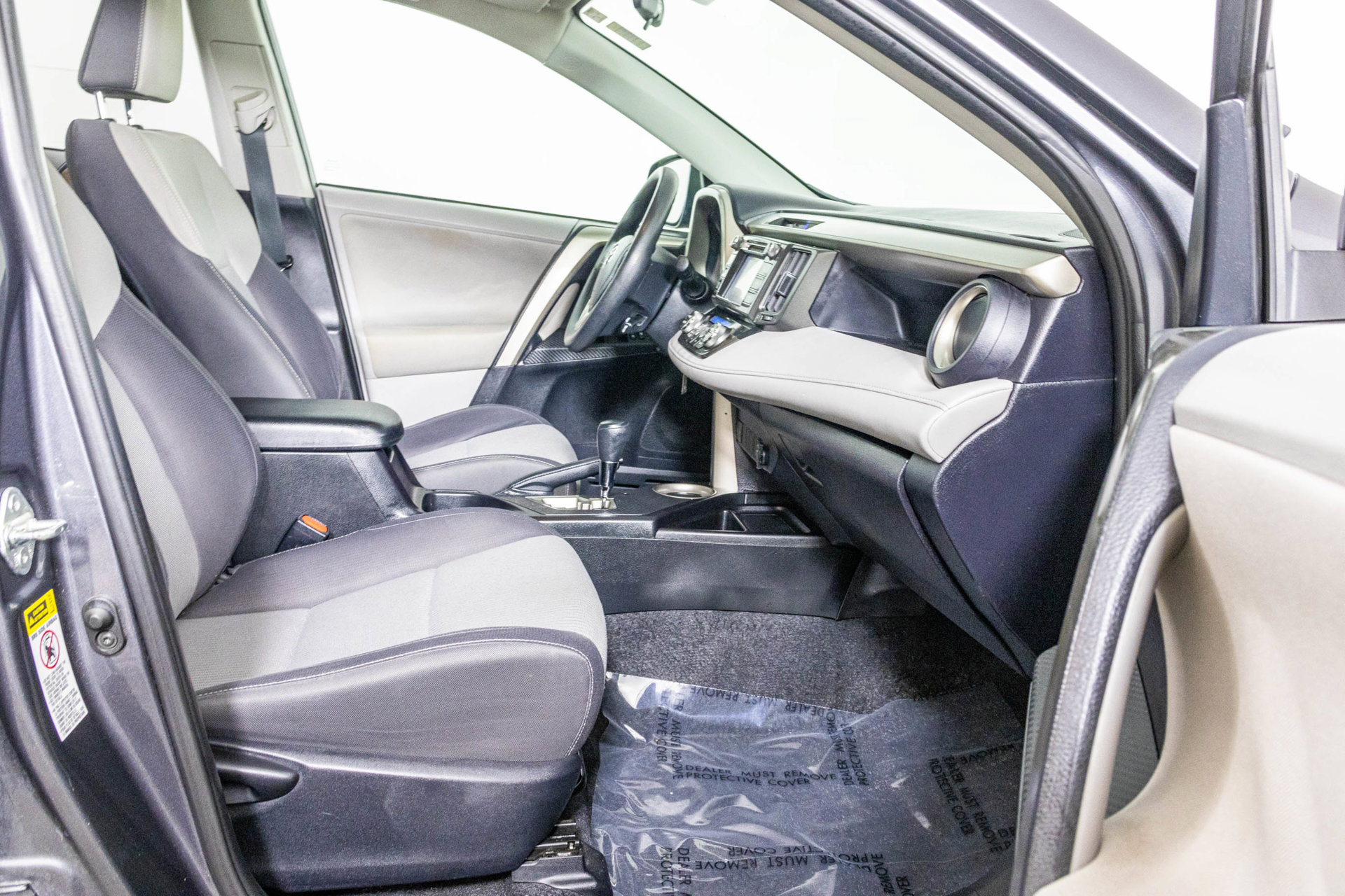 Used 2013 Toyota RAV4 XLE FWD image 45