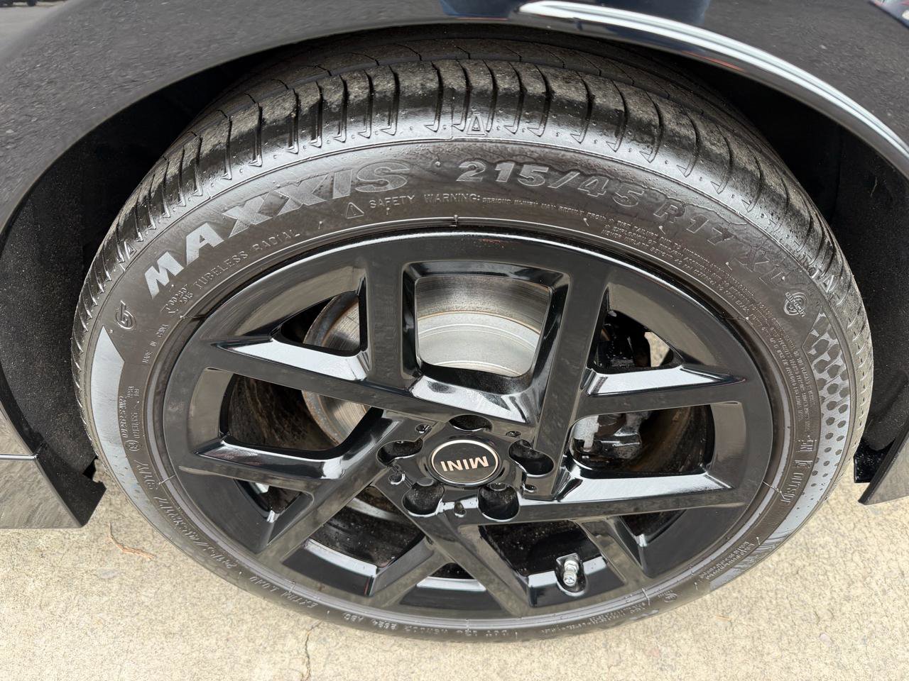 Used 2025 MINI Cooper S image 34
