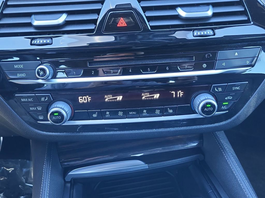 Used 2018 BMW 530i xDrive AWD/4WD image 21