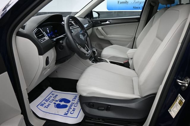 Used 2023 Volkswagen Tiguan SE FWD image 12
