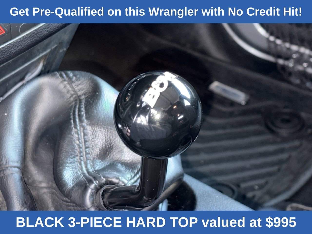 Used 2017 Jeep Wrangler Unlimited Sahara w/ Connectivity Group image 19