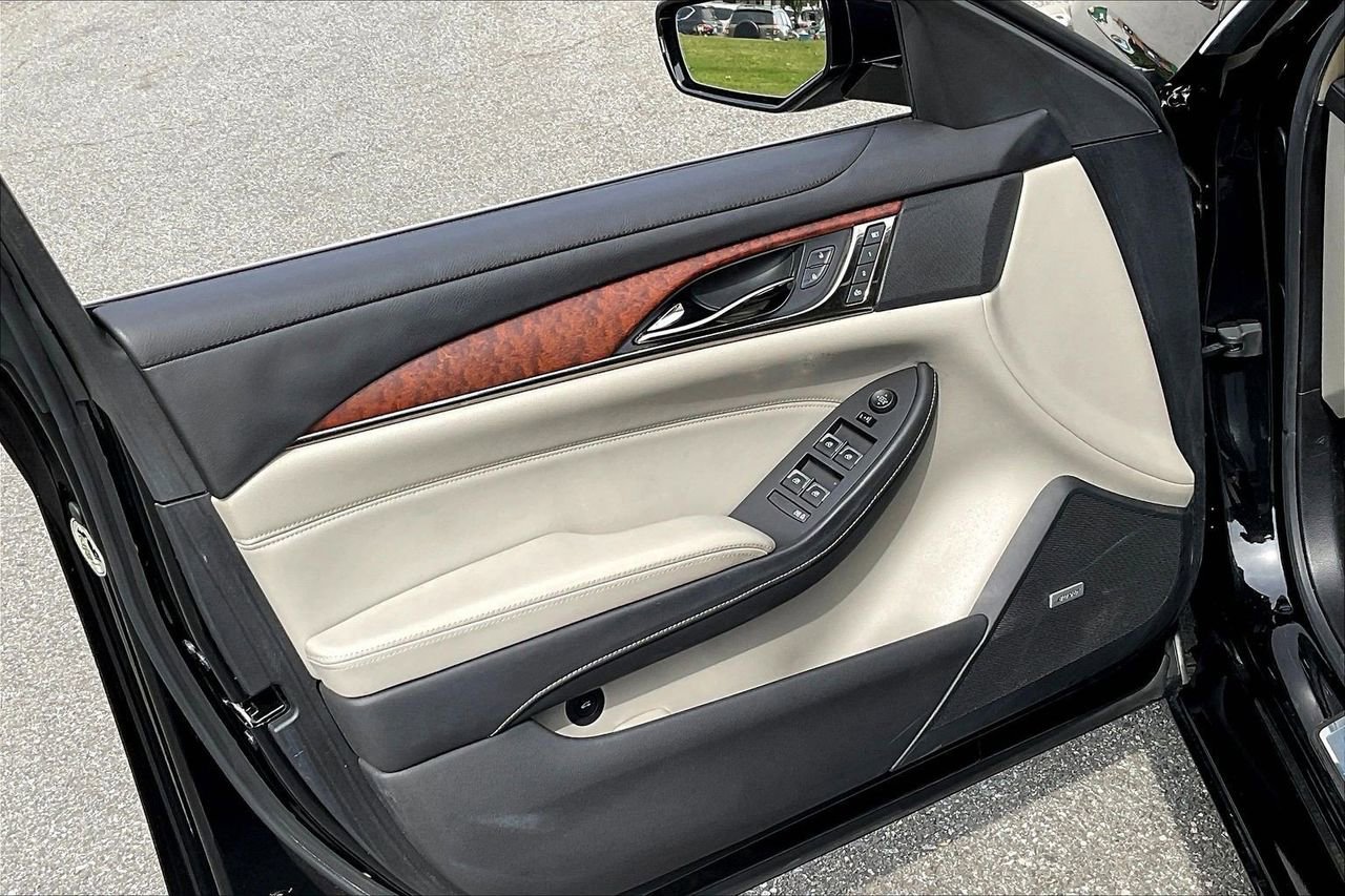 Used 2016 Cadillac CTS Luxury image 28