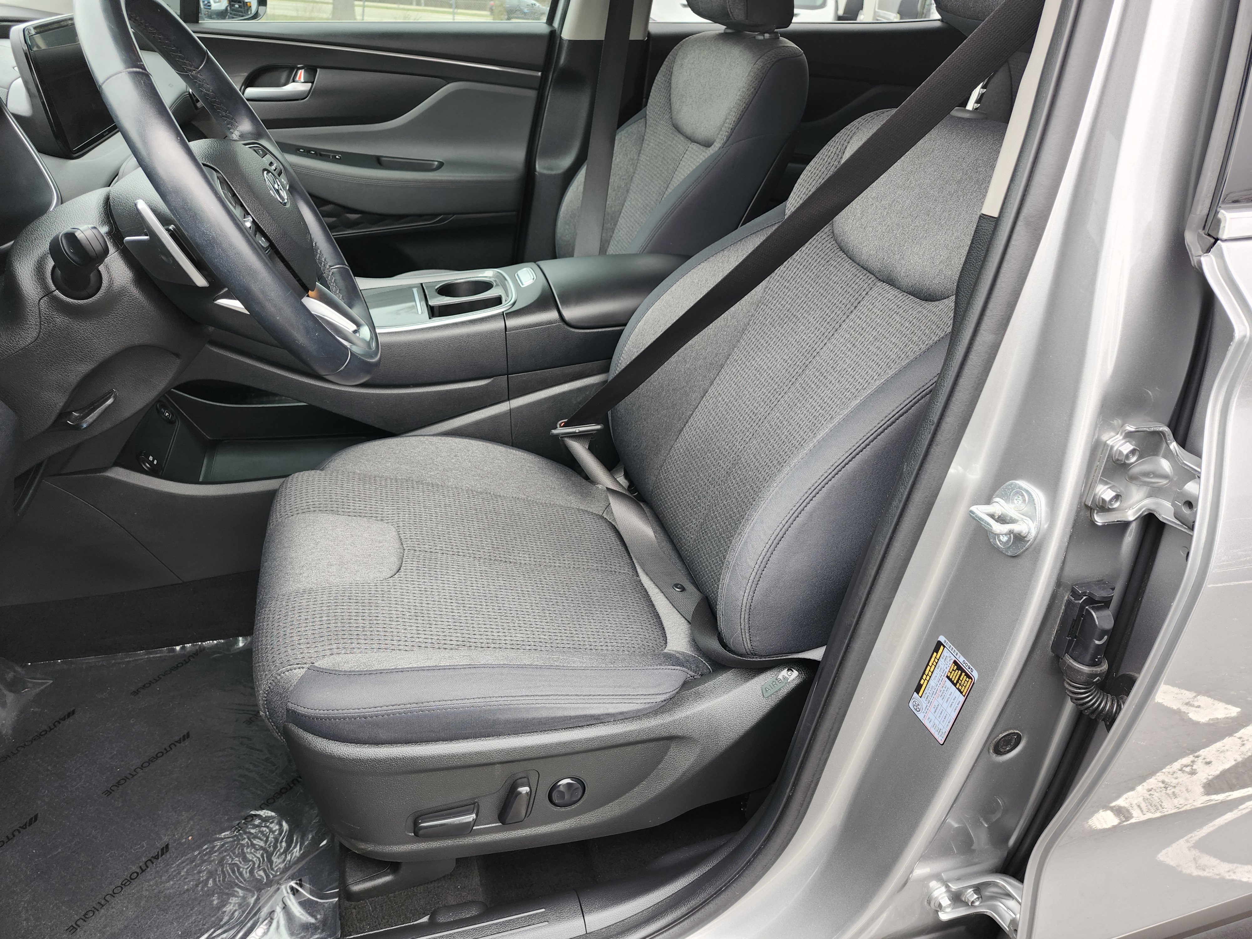 Used 2023 Hyundai Santa Fe SEL FWD image 27