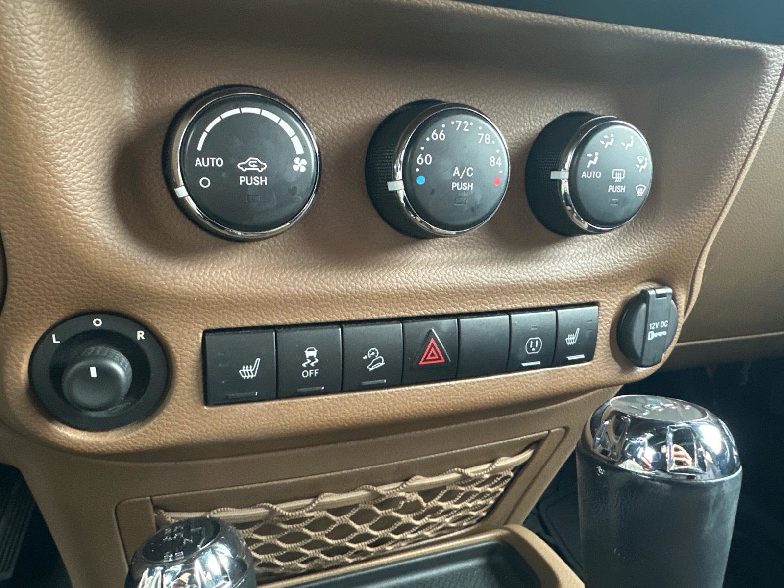 Used 2013 Jeep Wrangler Sahara w/ Connectivity Group image 11