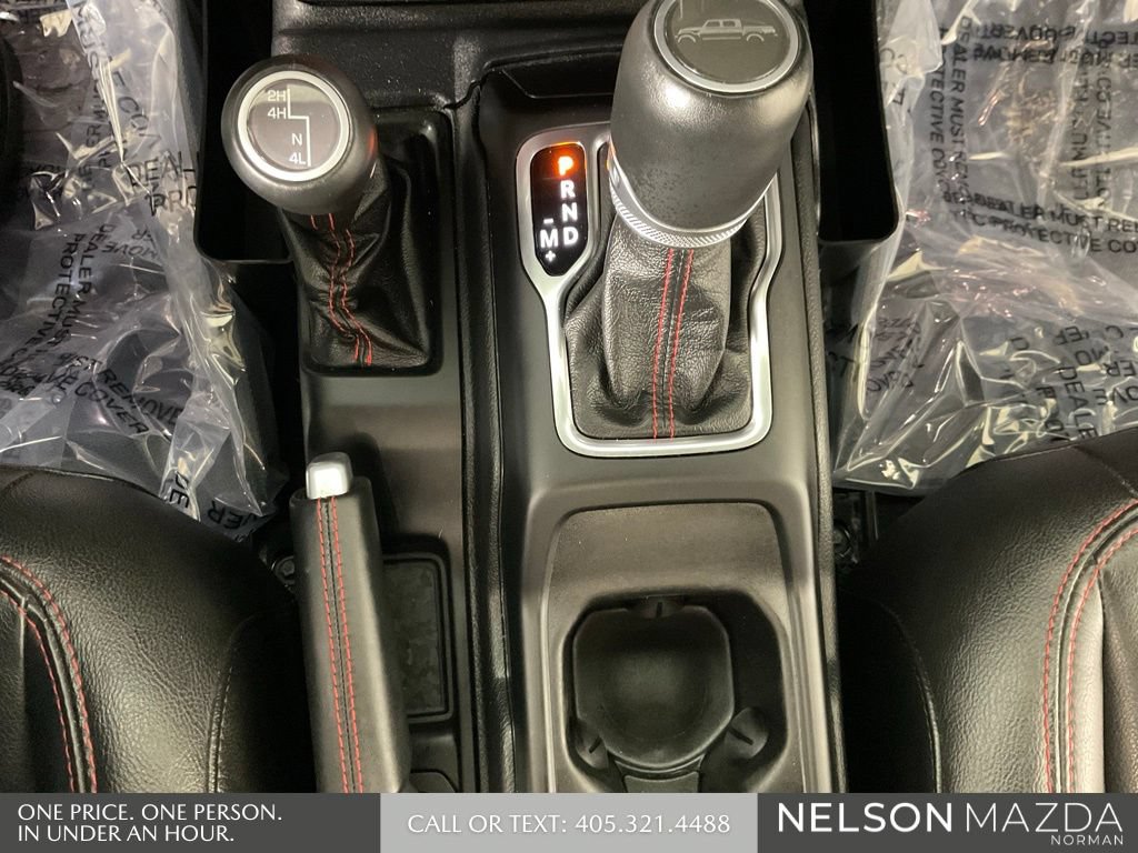 Used 2021 Jeep Gladiator Rubicon AWD/4WD image 34