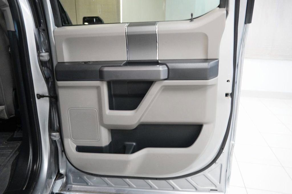 Used 2020 Ford F150 XLT w/ Equipment Group 302A Luxury image 27