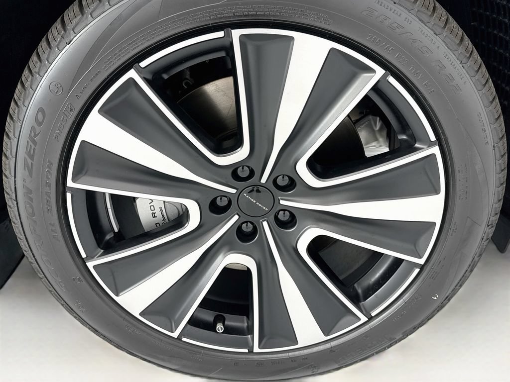 New 2026 Land Rover Range Rover SE AWD/4WD image 31