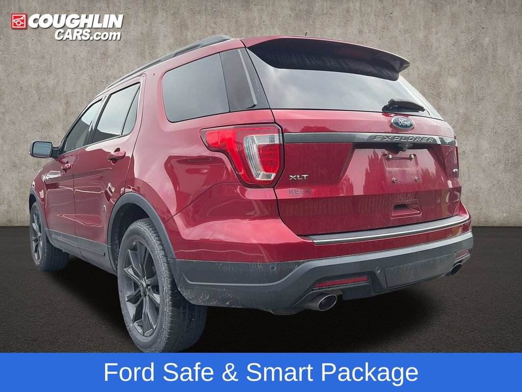 Used 2019 Ford Explorer XLT w/ Equipment Group 202A AWD/4WD image 6
