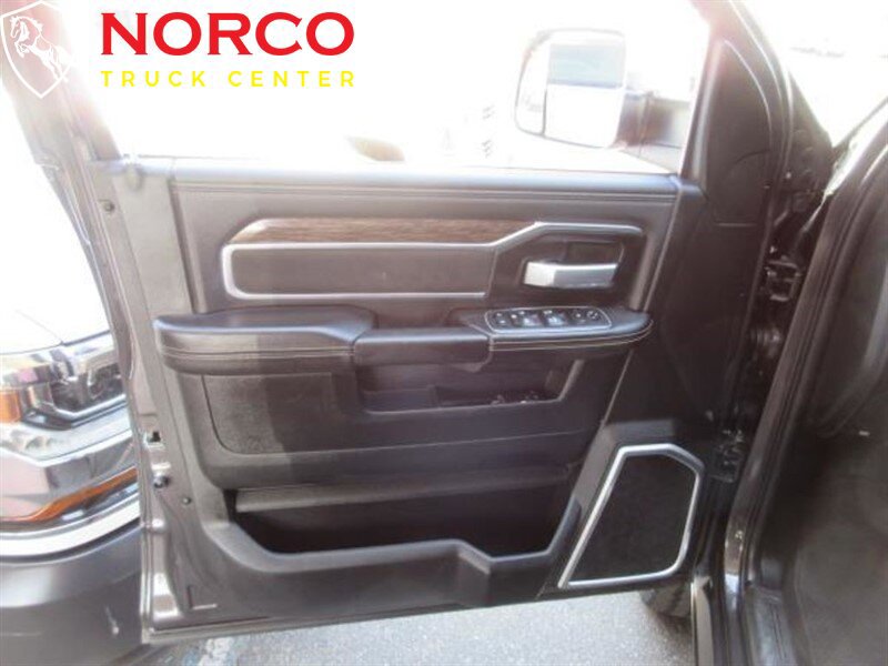 Used 2020 RAM 2500 Laramie AWD/4WD image 12