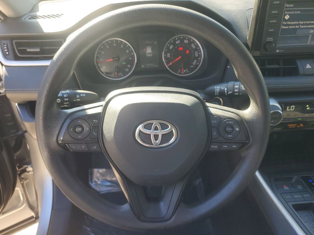 Used 2021 Toyota RAV4 XLE image 25