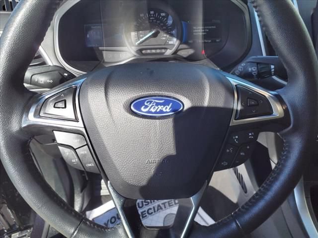 Used 2024 Ford Edge SEL AWD/4WD image 9