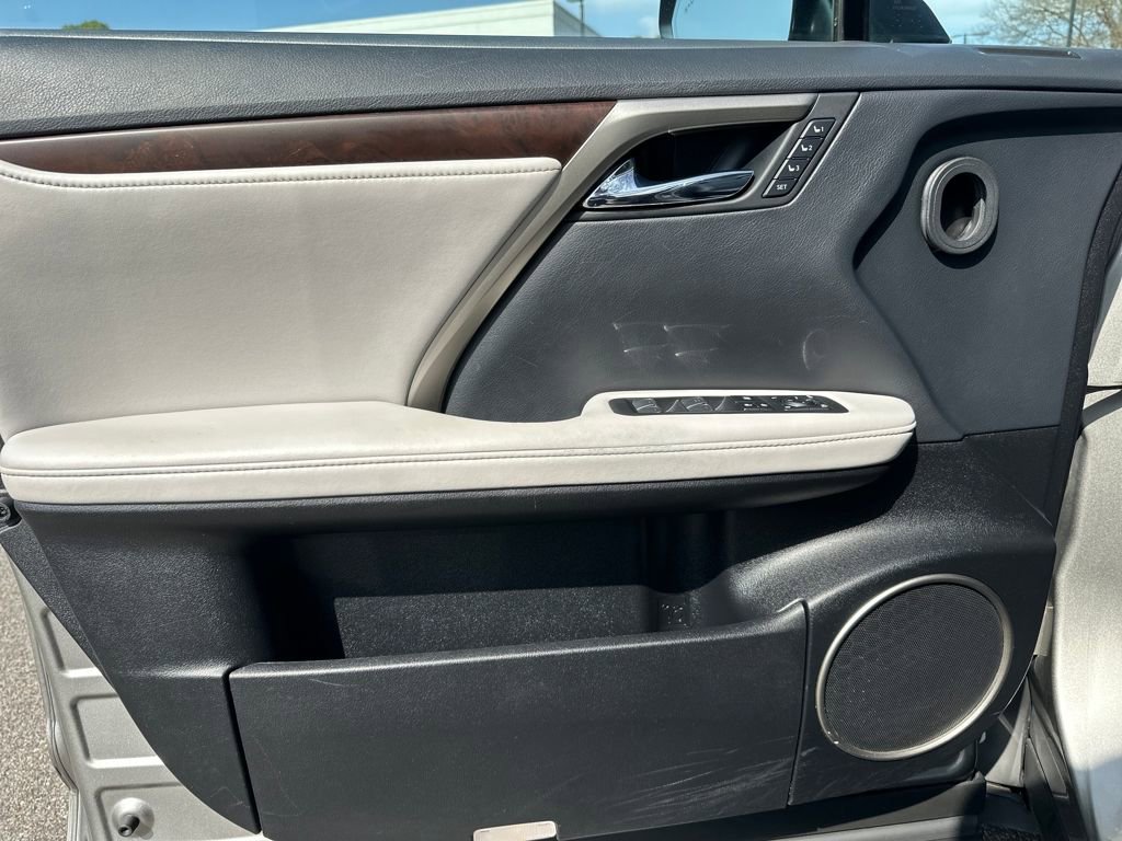 Used 2020 Lexus RX 450h AWD w/ Premium Package image 29