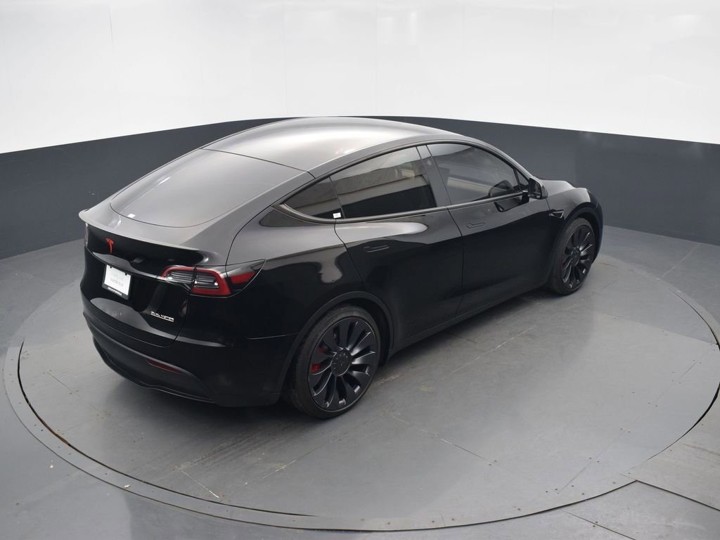 Used 2024 Tesla Model Y Performance AWD/4WD image 31