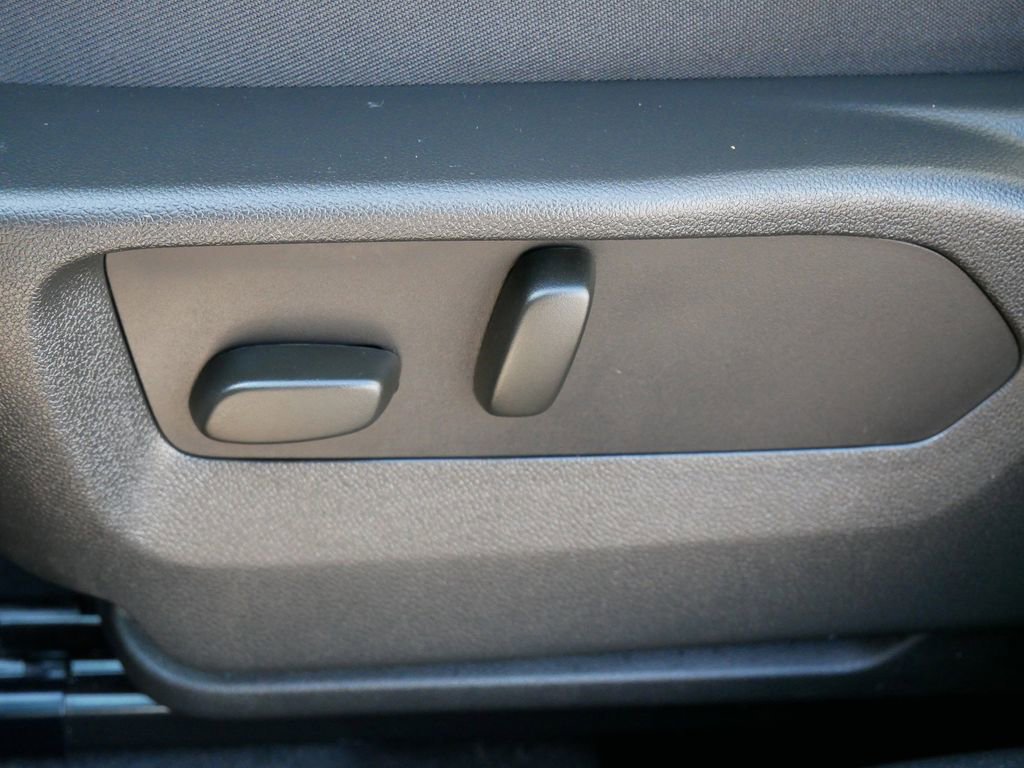 Used 2023 Buick Envision Preferred w/ Sport Touring Package image 17