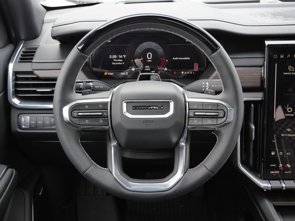 New 2026 GMC Acadia Denali w/ Super Cruise Package image 9