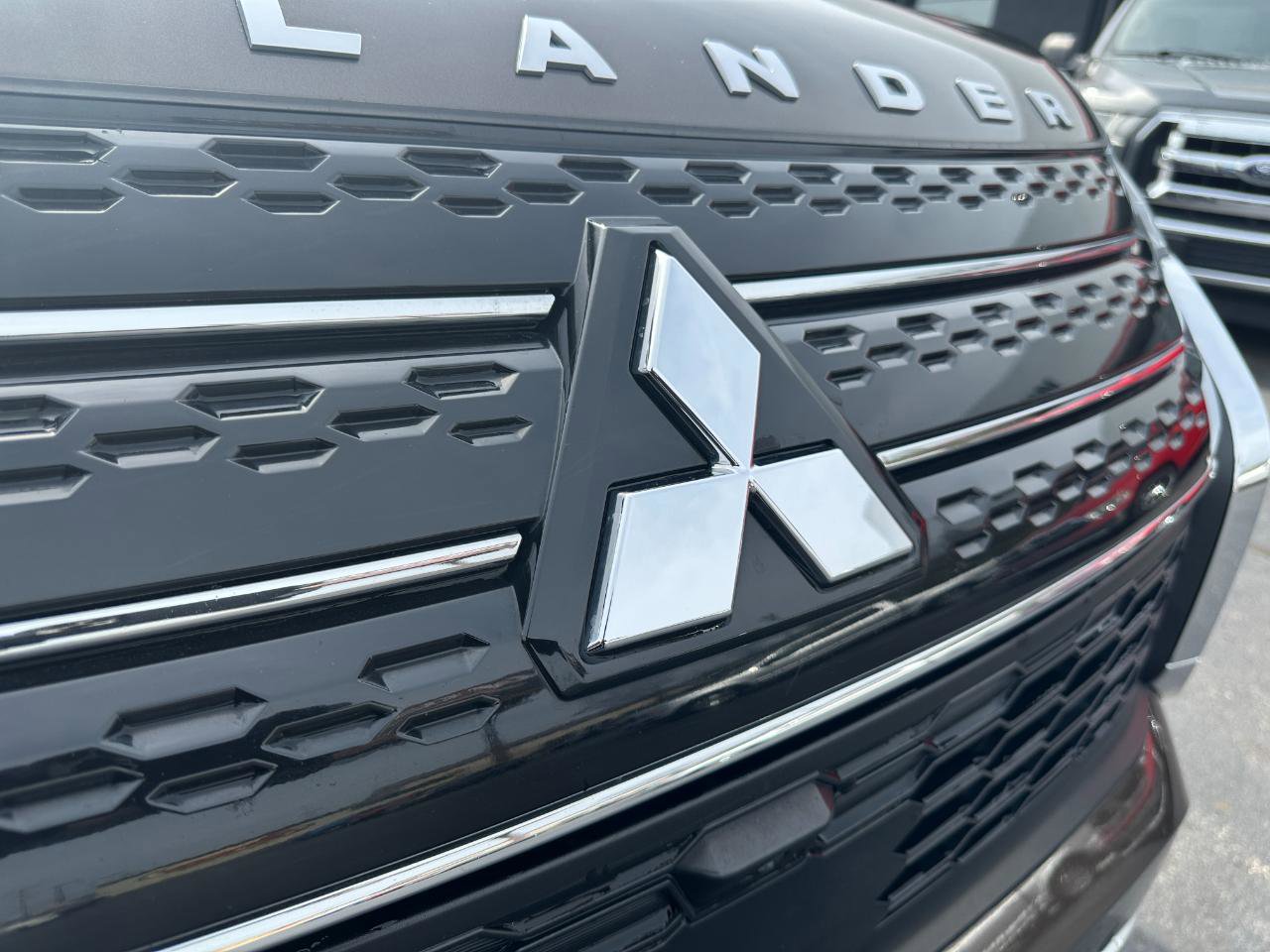 Used 2022 Mitsubishi Outlander SEL AWD/4WD image 78