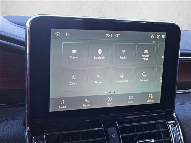 Used 2021 Lincoln Navigator L Reserve image 12