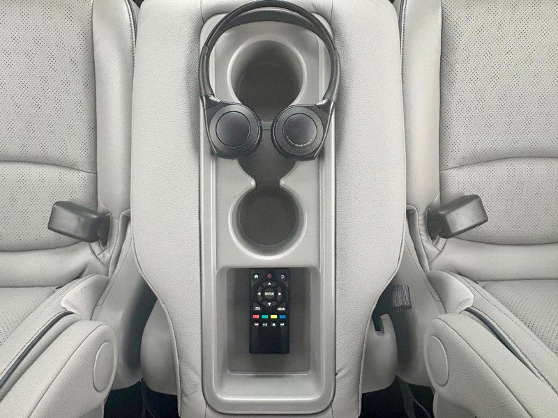 Used 2023 Honda Odyssey Elite image 17