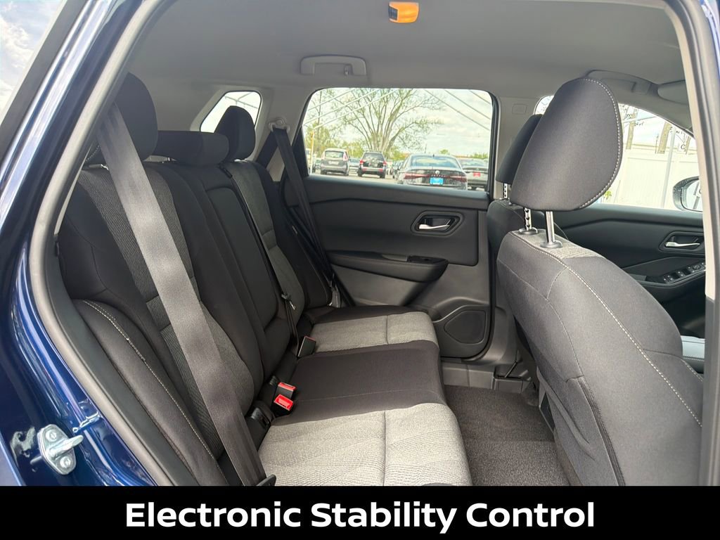 New 2026 Nissan Rogue SV AWD/4WD image 36