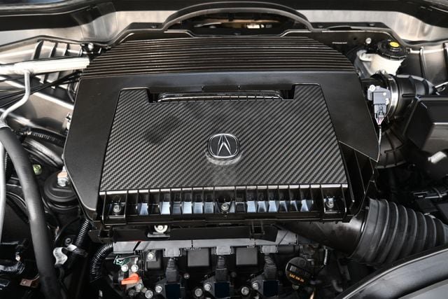 Used 2023 Acura MDX SH-AWD w/ Technology Package image 17