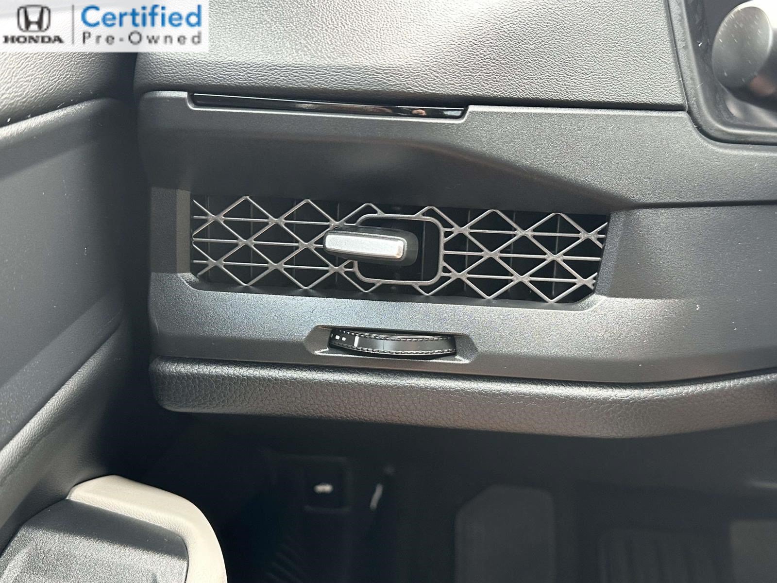 Certified 2024 Honda Accord EX image 22