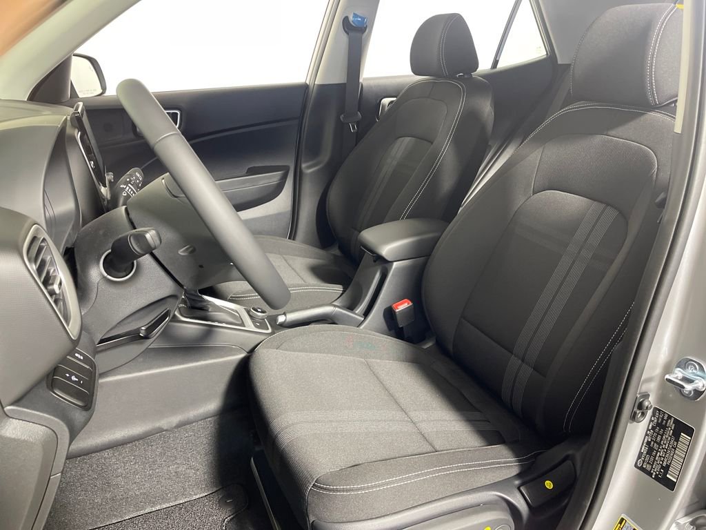 New 2026 Hyundai Venue SEL FWD image 12
