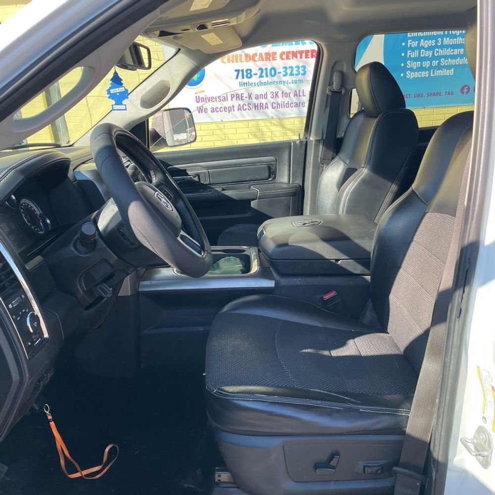 Used 2018 RAM 2500 Big Horn w/ Sport Appearance Group image 6