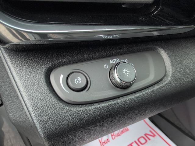 New 2026 Buick Envista Avenir FWD image 18