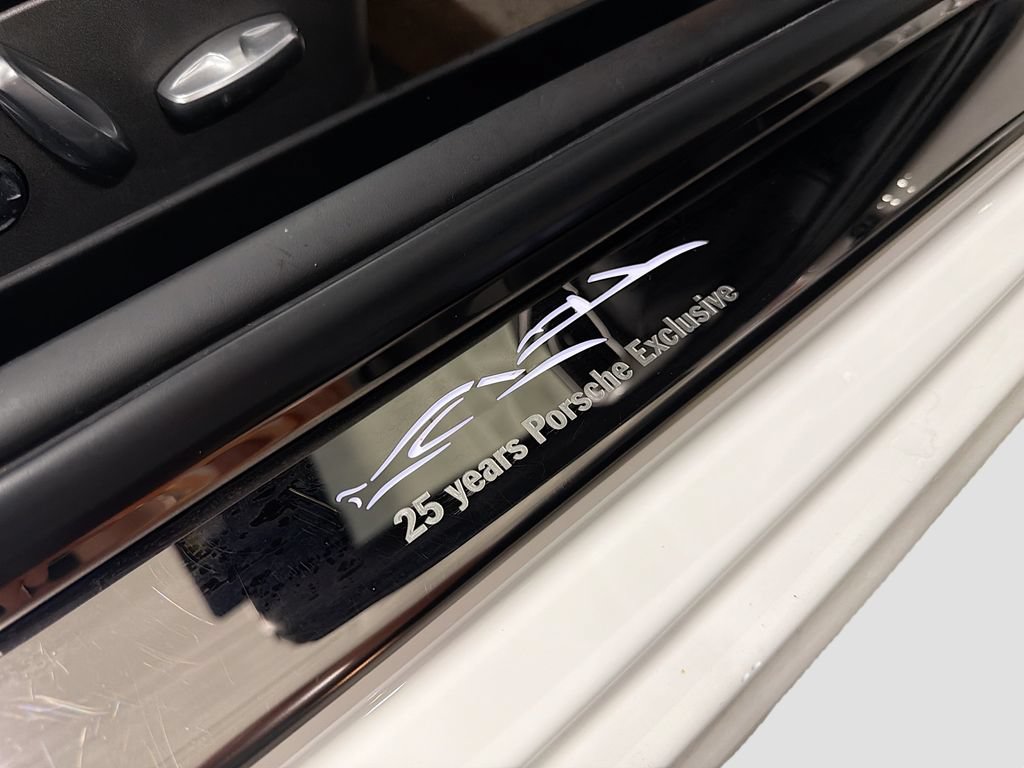 Used 2012 Porsche 911 Carrera GTS RWD image 34