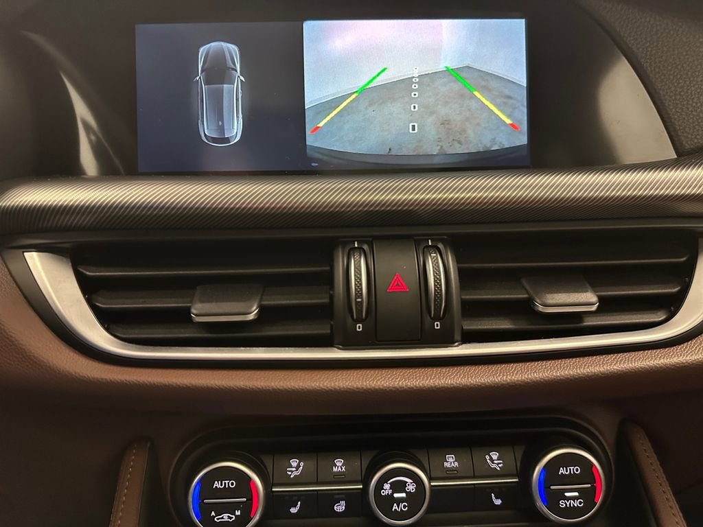 Used 2021 Alfa Romeo Stelvio Ti Sport AWD/4WD image 26