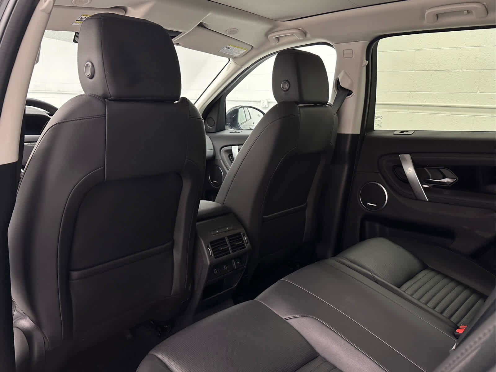 Used 2024 Land Rover Discovery Sport S AWD/4WD image 14
