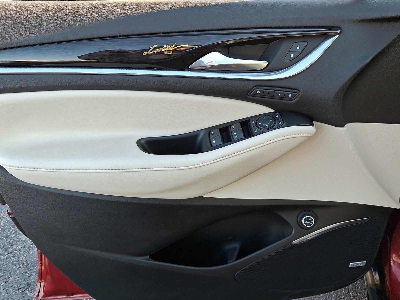 Certified 2023 Buick Enclave Premium w/ Experience Buick Package image 12