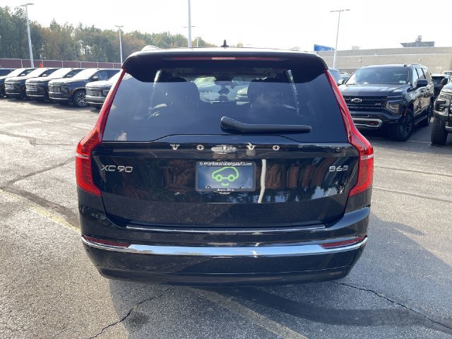 Used 2024 Volvo XC90 B6 Plus AWD/4WD image 32