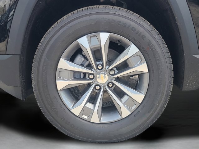 New 2026 Chevrolet Equinox LT w/ Safety and Technology Package FWD image 7