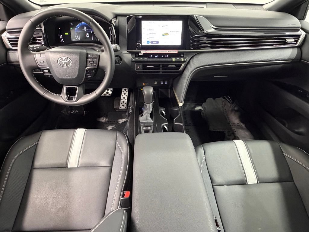 Used 2026 Toyota Camry SE FWD image 37