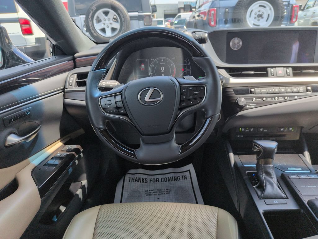 Used 2019 Lexus ES 350 w/ Premium Package FWD image 13