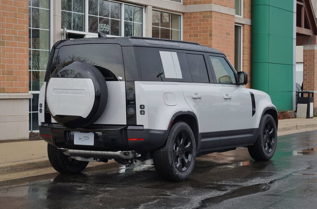 Certified 2026 Land Rover Defender 110 S AWD/4WD image 6