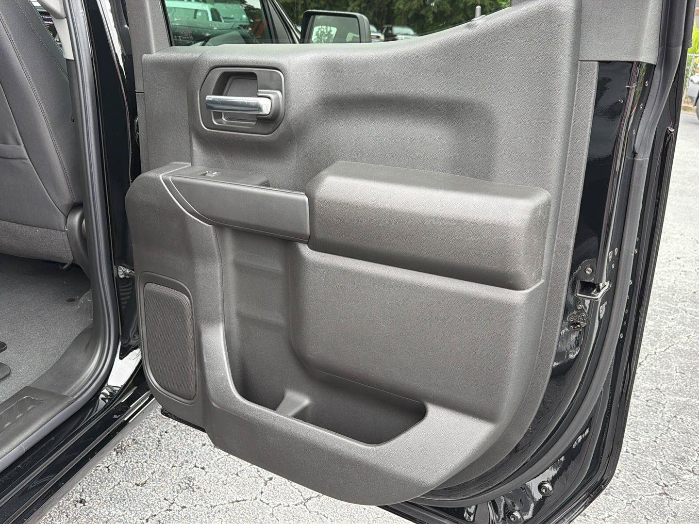 New 2026 Chevrolet Silverado 1500 Custom AWD/4WD image 15