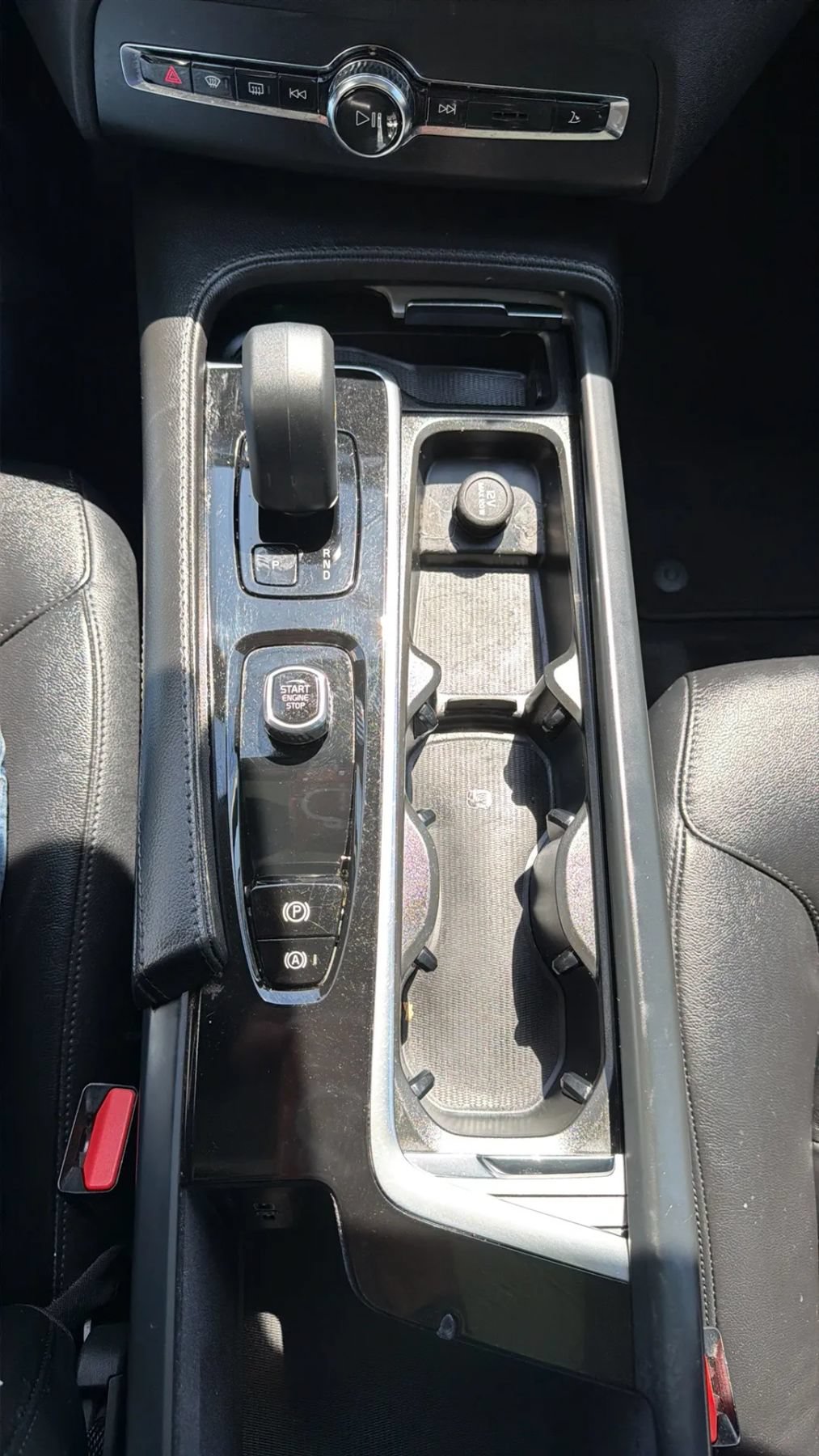 Used 2023 Volvo XC90 B5 Core AWD/4WD image 19