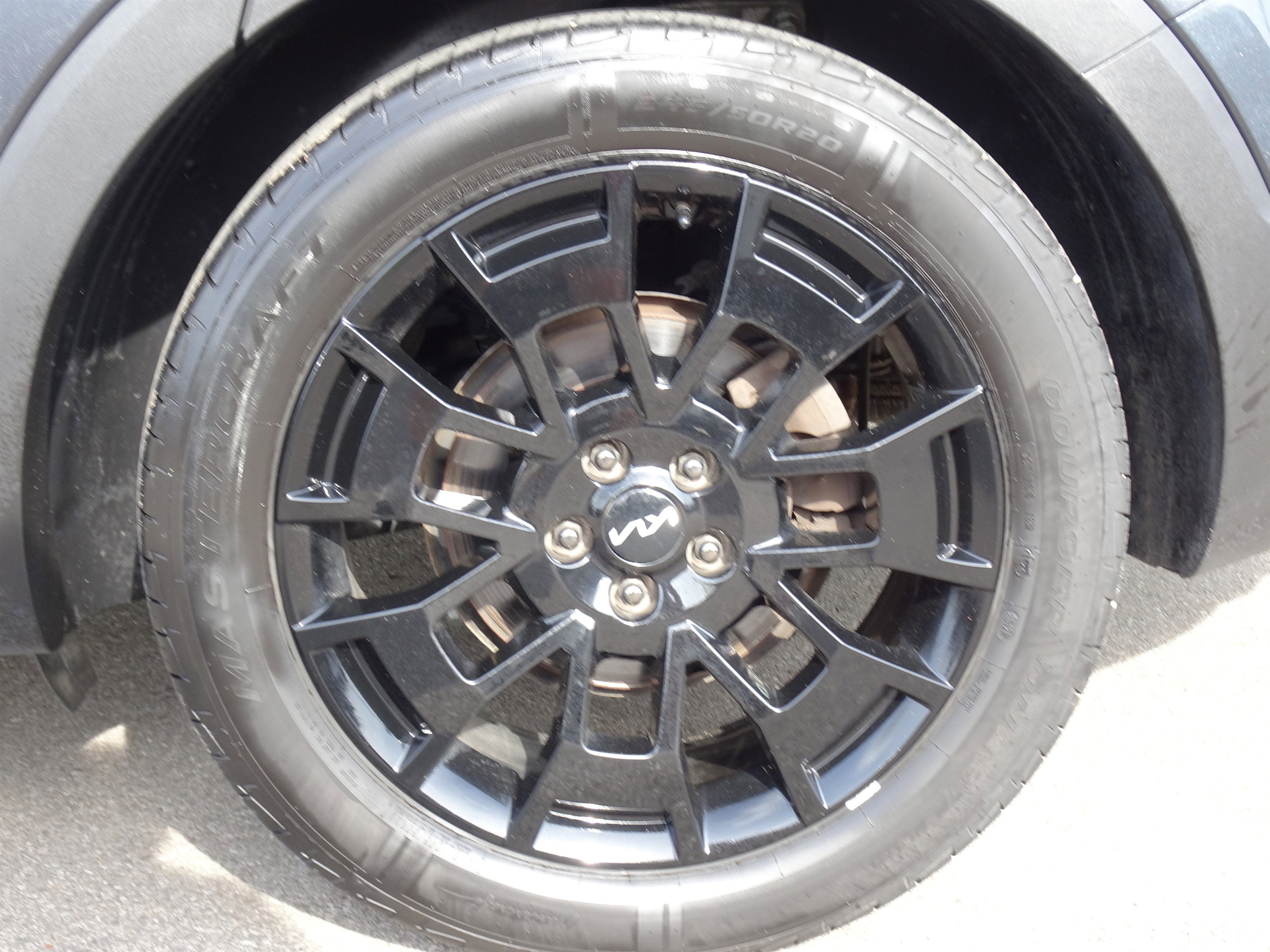 Used 2022 Kia Telluride EX w/ EX Premium Package image 26