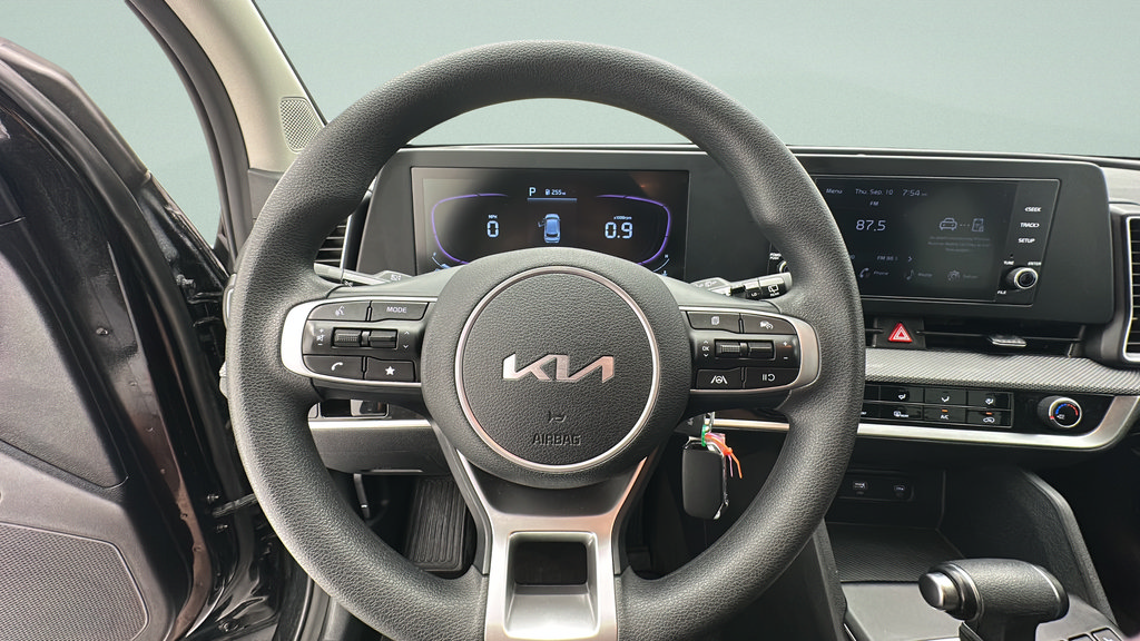 Used 2023 Kia Sportage LX AWD/4WD image 15