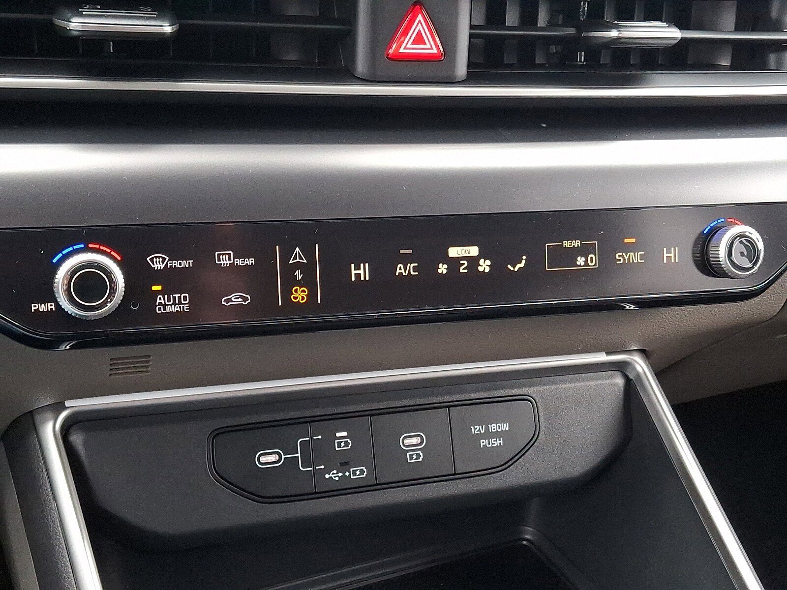 New 2026 Kia Carnival LX image 15