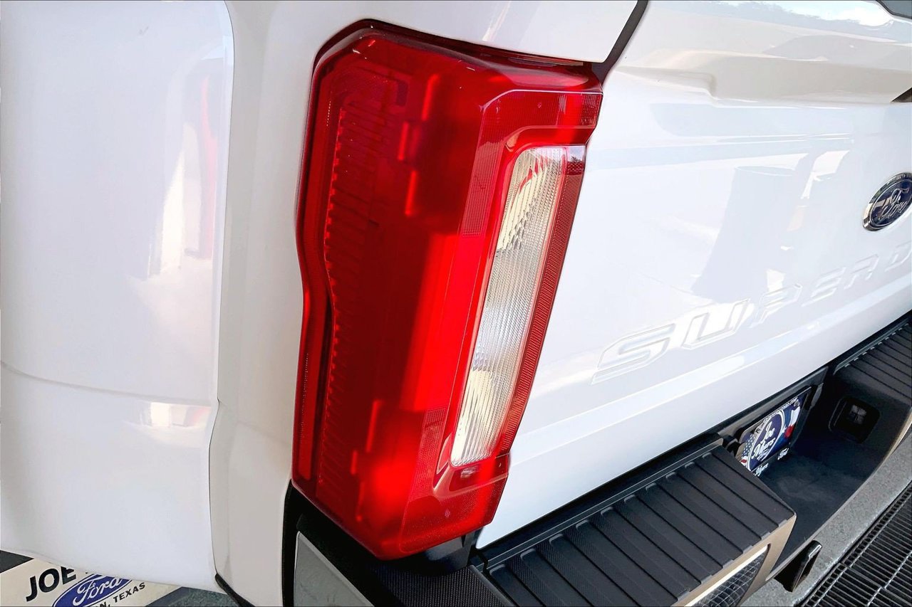 Used 2025 Ford F350 XL w/ XL Driver Assist Package AWD/4WD image 29