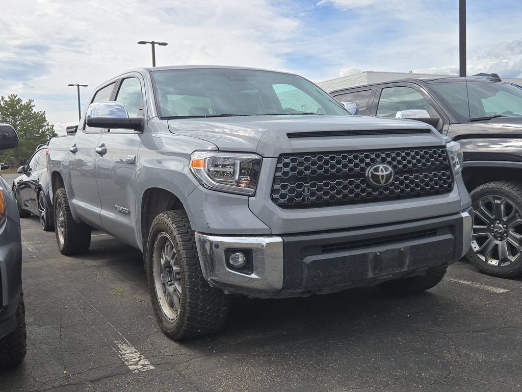 Used 2021 Toyota Tundra Limited w/ Limited Premium Package AWD/4WD image 3