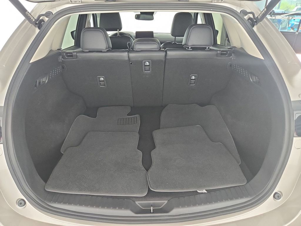 Used 2025 MAZDA CX-5 AWD 2.5 S w/ Preferred Package image 32