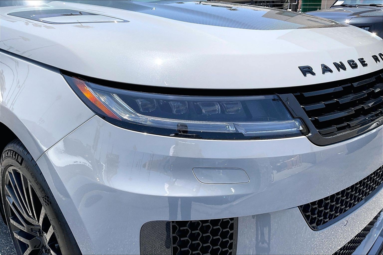 Certified 2025 Land Rover Range Rover Sport SV Edition Two AWD/4WD image 25