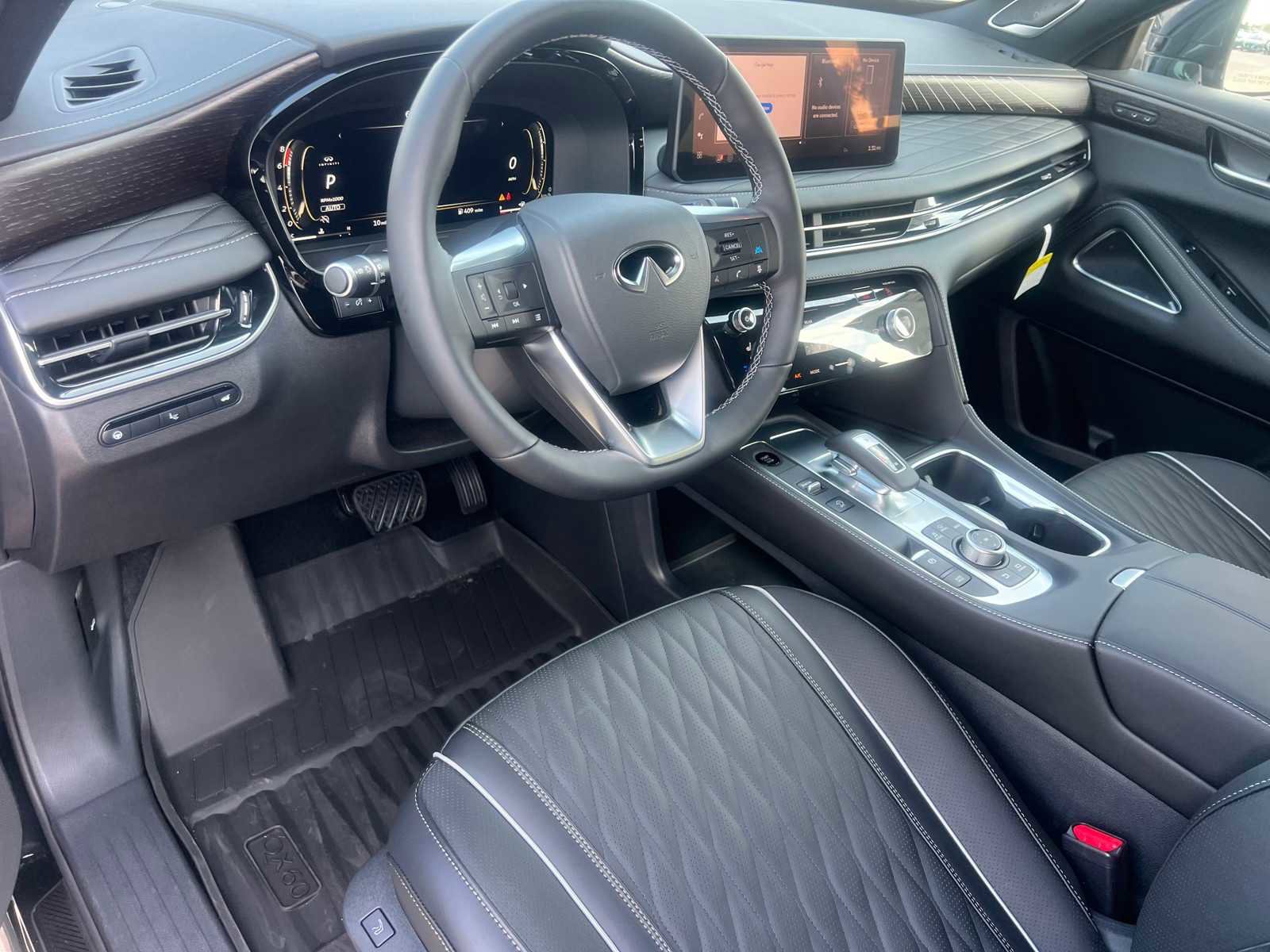 New 2026 INFINITI QX60 Autograph w/ Dark Cargo Package image 16