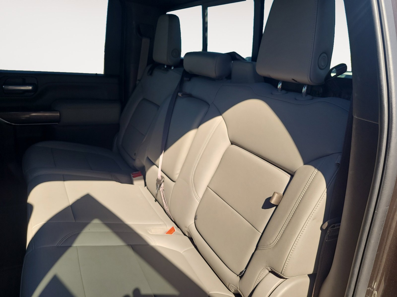 Used 2021 Chevrolet Silverado 2500 LTZ w/ LTZ Plus Package image 23