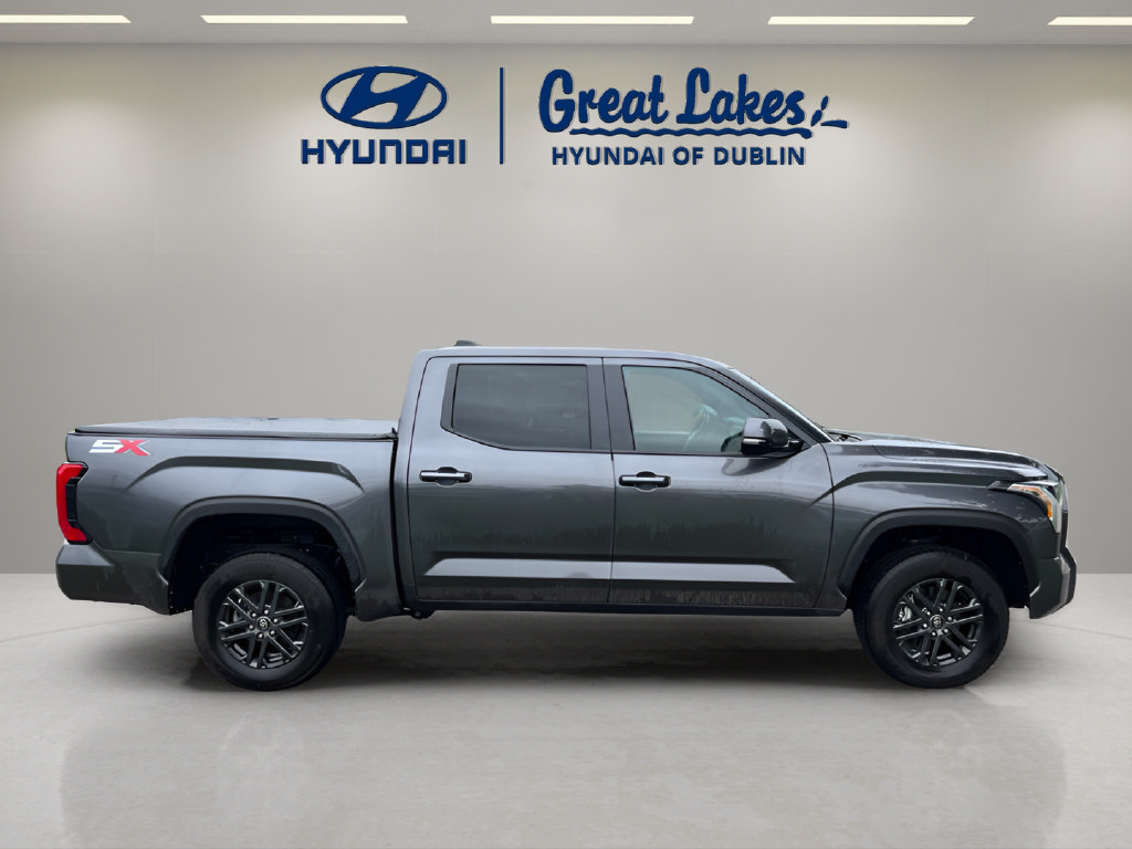 Used 2025 Toyota Tundra SR5 w/ SR5 Convenience Package AWD/4WD image 6